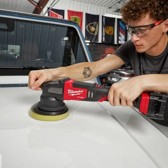 Milwaukee M18 FUEL 5" Pad 15mm Random Orbital Polisher Kit 2684-22HD - Image 7