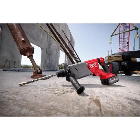 Milwaukee M18 FUEL™ 1-1/4” SDS Plus D-Handle Rotary Hammer Kit W/ ONE-KEY™ 2916-22 - Image 6