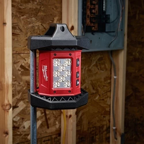 Milwaukee M18 Rover LED Flood Light 1300 Lumens 2361-20 (BARE TOOL) - Image 3