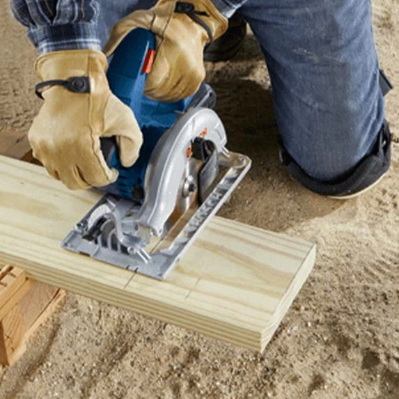 Bosch 6-1/2" CORE 18V Circular Saw 4.0Ah Kit CCS180-B15 - Image 4