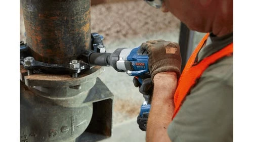 Bosch 18V PROFACTOR Brushless Connected-Ready 3/4 In. Impact Wrench W/ Friction Ring & Thru Hole (Bare Tool) GDS18V-770CN - Image 5